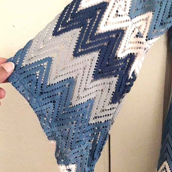 Tacera crocheted top S - Picture 4 of 6